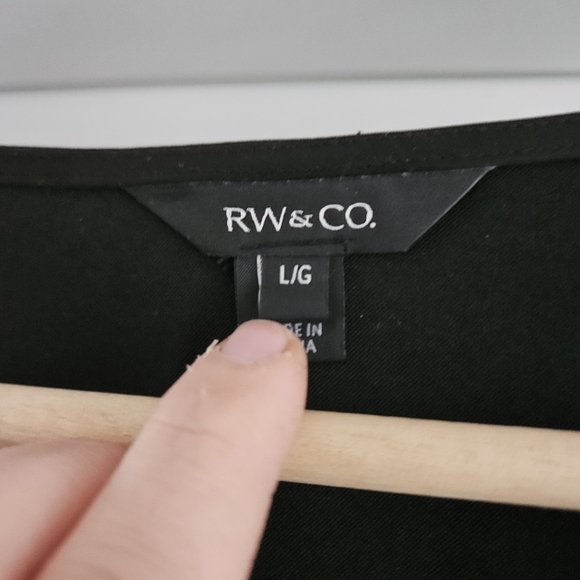 RW&CO. Black Puff Sleeve V-Neck Satin Blouse - Picture 5 of 5